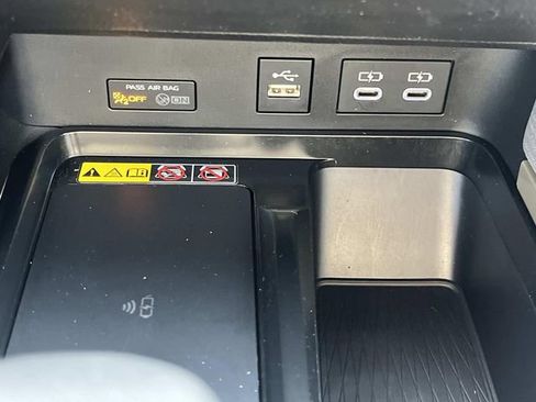 Used 2026 Toyota Camry SE w/ Convenience Package AWD/4WD image 41