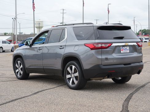 Used 2019 Chevrolet Traverse LT w/ LT Premium Package AWD/4WD image 6