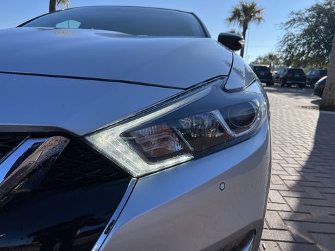 Used 2017 Nissan Maxima 3.5 SV image 6