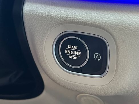 Used 2021 Mercedes-Benz GLE 350 image 30