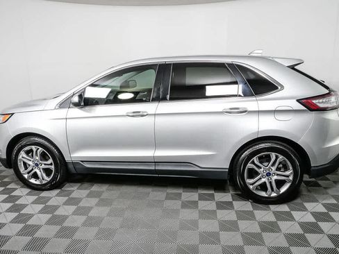Used 2017 Ford Edge Titanium w/ Technology Package image 29