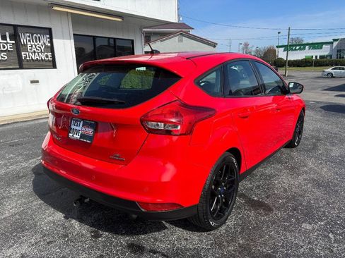 Used 2016 Ford Focus SE w/ Equipment Group 201A image 10