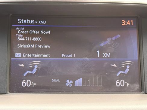 Used 2016 INFINITI Q70 L 3.7 RWD image 24