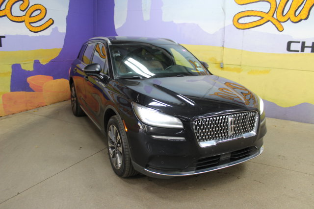 Used 2022 Lincoln Corsair Reserve w/ Equipment Group 201A AWD/4WD image 2