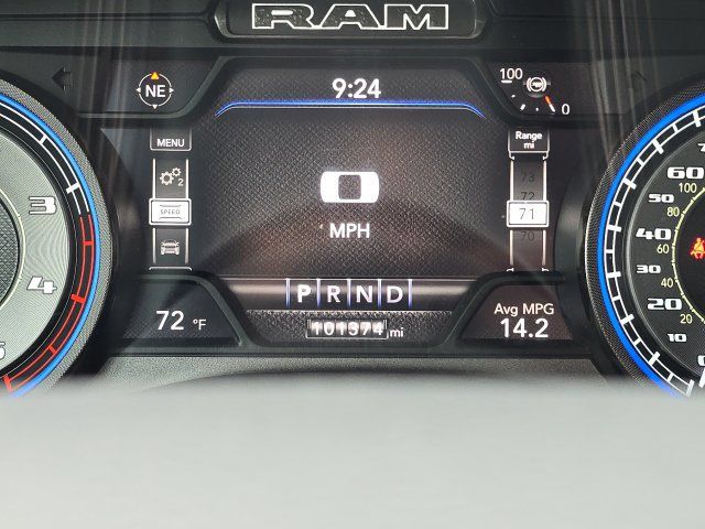 Used 2022 RAM 2500 Limited AWD/4WD image 29