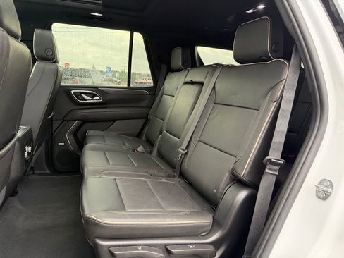 Used 2023 GMC Yukon SLT AWD/4WD image 23