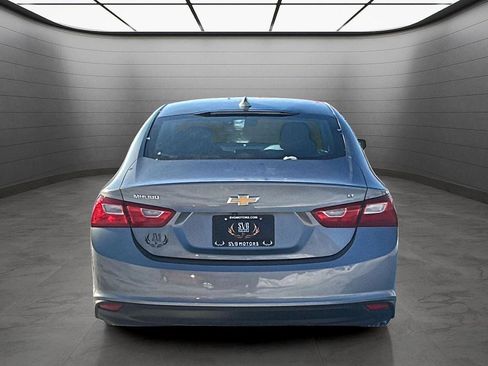 Used 2023 Chevrolet Malibu LT image 3