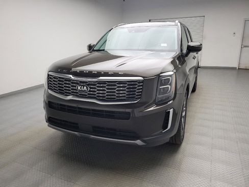 Used 2021 Kia Telluride EX w/ EX Premium Package AWD/4WD image 15
