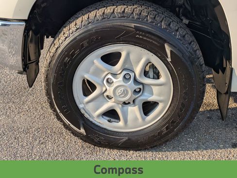 Used 2021 Toyota Tundra SR5 image 12