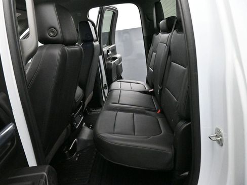 Used 2021 Chevrolet Silverado 2500 W/T w/ WT Convenience Package AWD/4WD image 25