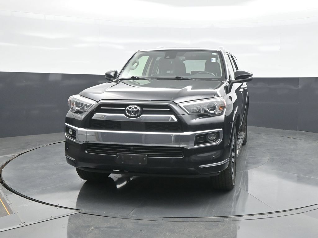 Certified 2022 Toyota 4Runner Limited AWD/4WD image 2