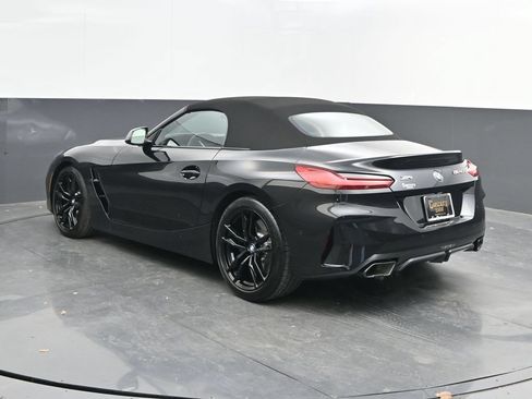 Used 2025 BMW Z4 M40i w/ Premium Package RWD image 3