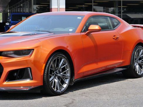 Used 2023 Chevrolet Camaro ZL1 RWD image 49