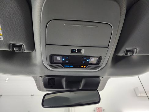 Used 2023 Ford F250 XLT w/ XLT Premium Package image 12