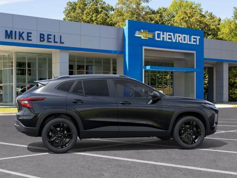 New 2026 Chevrolet Trax ACTIV w/ Driver Confidence Package image 6