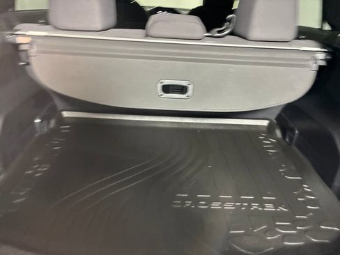 Used 2025 Subaru Crosstrek 2.0i Premium image 26