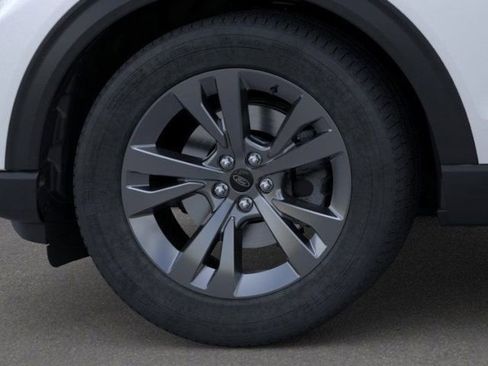 New 2026 Ford Explorer Active image 19