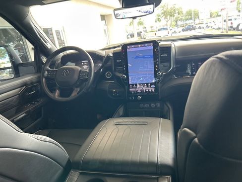 New 2025 RAM 2500 Limited image 39