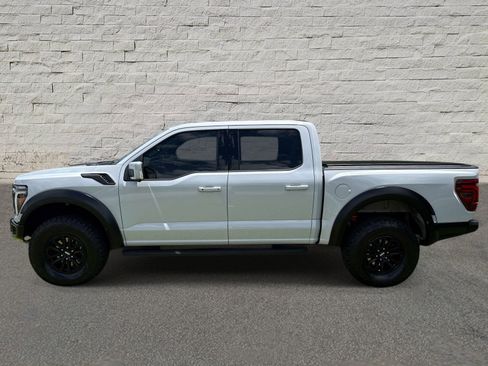 Used 2025 Ford F150 Raptor AWD/4WD image 8