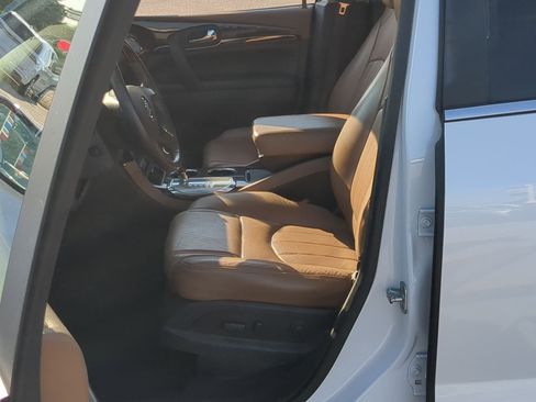 Used 2017 Buick Enclave Premium w/ Experience Buick Package FWD image 11