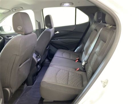 Used 2019 Chevrolet Equinox LT image 28