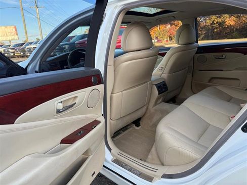 Used 2012 Lexus LS 460 image 20