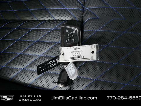 New 2026 Cadillac Escalade IQ Sport 1 w/ LPO, Floor Liner Package AWD/4WD image 27