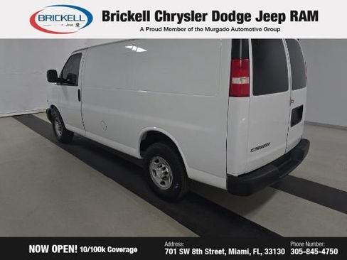 Used 2018 Chevrolet Express 2500 w/ Communications Package image 3