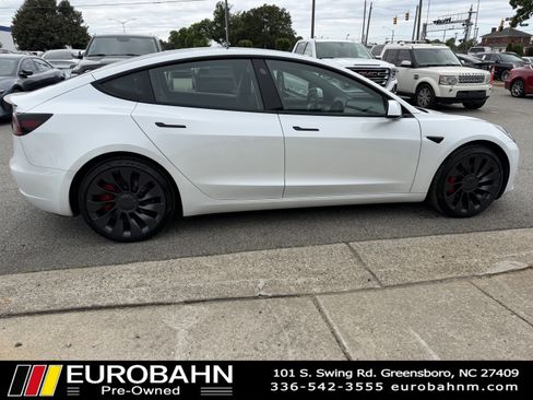 Used 2023 Tesla Model 3 Performance AWD/4WD image 32