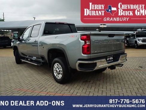 Used 2025 Chevrolet Silverado 2500 LT w/ Convenience Package AWD/4WD image 5