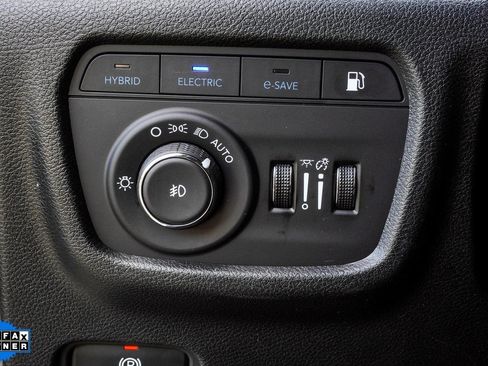 Used 2024 Jeep Grand Cherokee Limited 4xe image 33