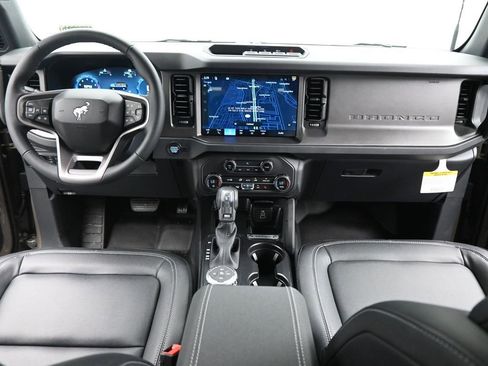 New 2026 Ford Bronco Big Bend w/ Black Diamond Package image 19