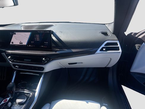 Used 2026 BMW M4 Competition image 18