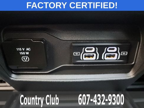 Used 2024 Jeep Grand Cherokee L Limited w/ Luxury Tech Group II image 29