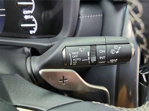 Used 2024 Lexus LX 600 4WD w/ Luxury Package image 46