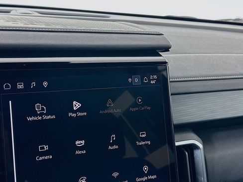 Used 2025 GMC Acadia Elevation image 21