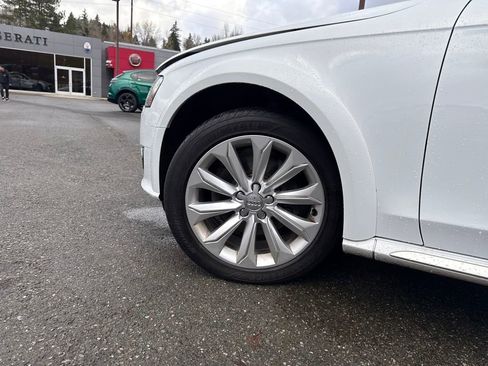 Used 2016 Audi A4 2.0T Premium Plus w/ Technology Package image 29