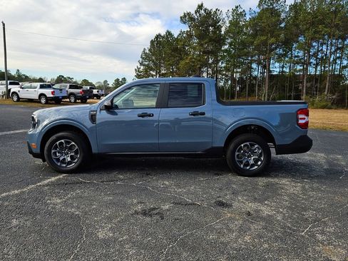 New 2025 Ford Maverick XLT w/ XLT Luxury Package image 4