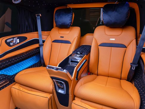 Used 2022 Mercedes-Benz Metris Passenger image 59