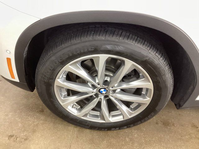 Used 2018 BMW X3 xDrive30i w/ Executive Package AWD/4WD image 29