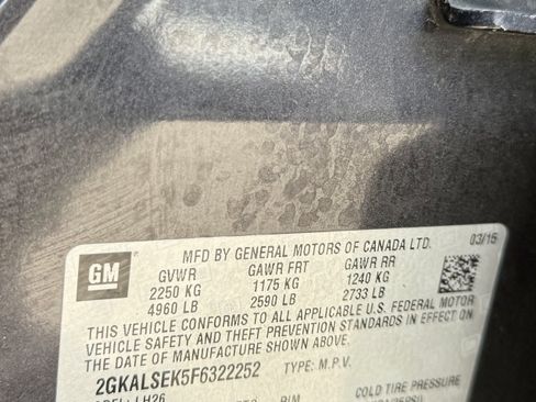 Used 2015 GMC Terrain SLT FWD image 29