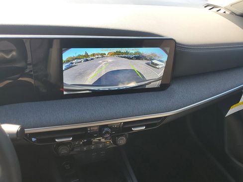 New 2026 Nissan Kicks SV w/ Cold Weather Package FWD image 13