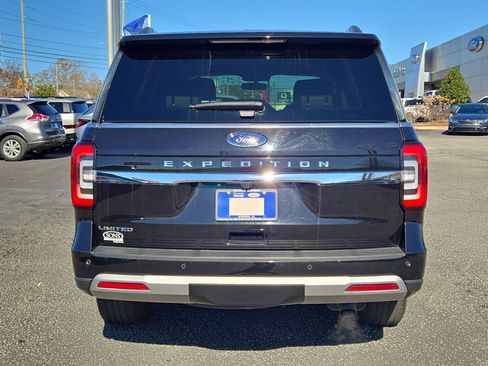 Certified 2024 Ford Expedition Limited image 7