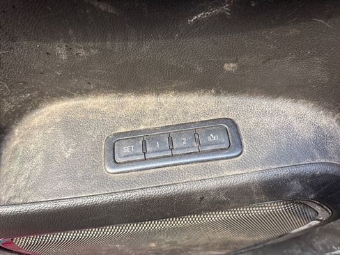 Used 2015 GMC Yukon Denali w/ Premium Package image 20