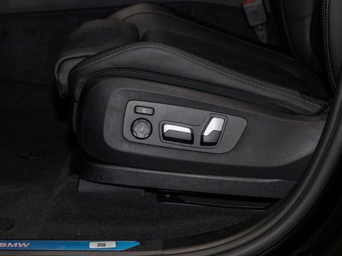 New 2026 BMW X5 xDrive40i w/ Premium Package image 16