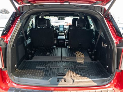 Used 2023 Ford Explorer ST w/ Equipment Group 401A AWD/4WD image 35