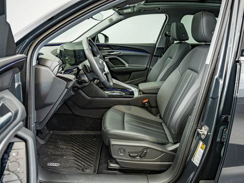 Certified 2025 Audi Q5 Premium Plus w/ Premium Plus AWD/4WD image 29