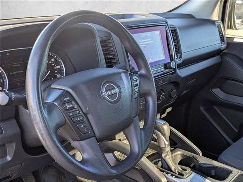 Used 2022 Nissan Frontier S w/ Technology Package image 9
