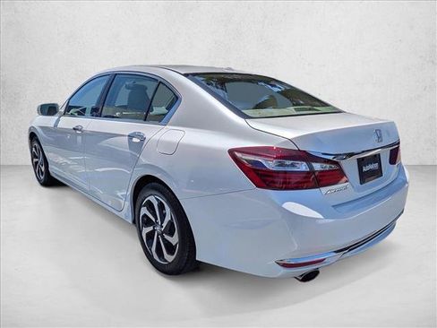 Used 2016 Honda Accord EX-L image 8