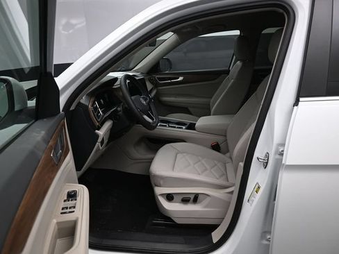 New 2026 Volkswagen Atlas SE AWD/4WD image 9